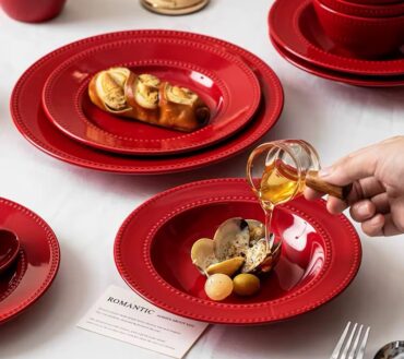 16pc Red Dinner Set